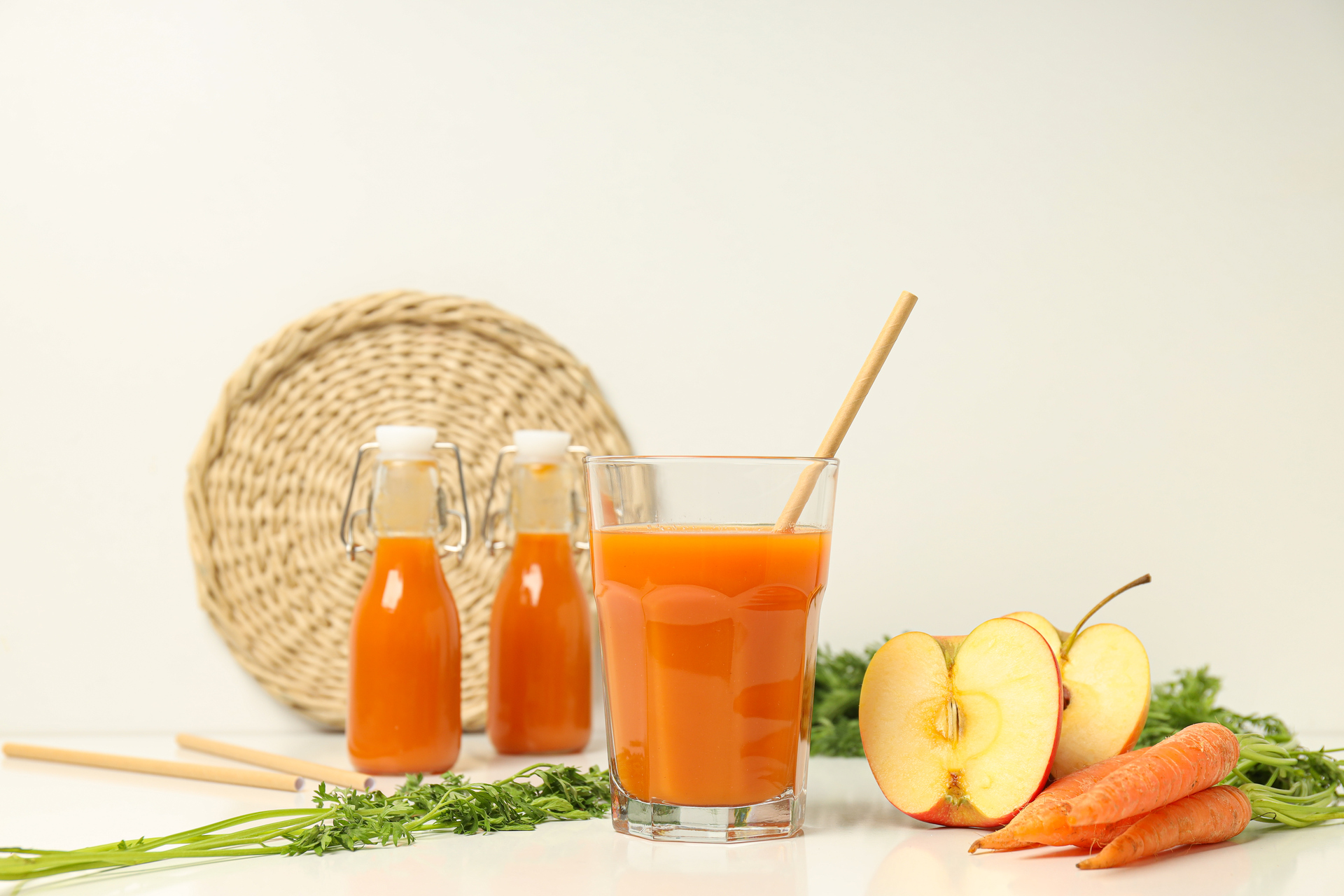 Carrot-Apple Smoothie for Weight Loss
