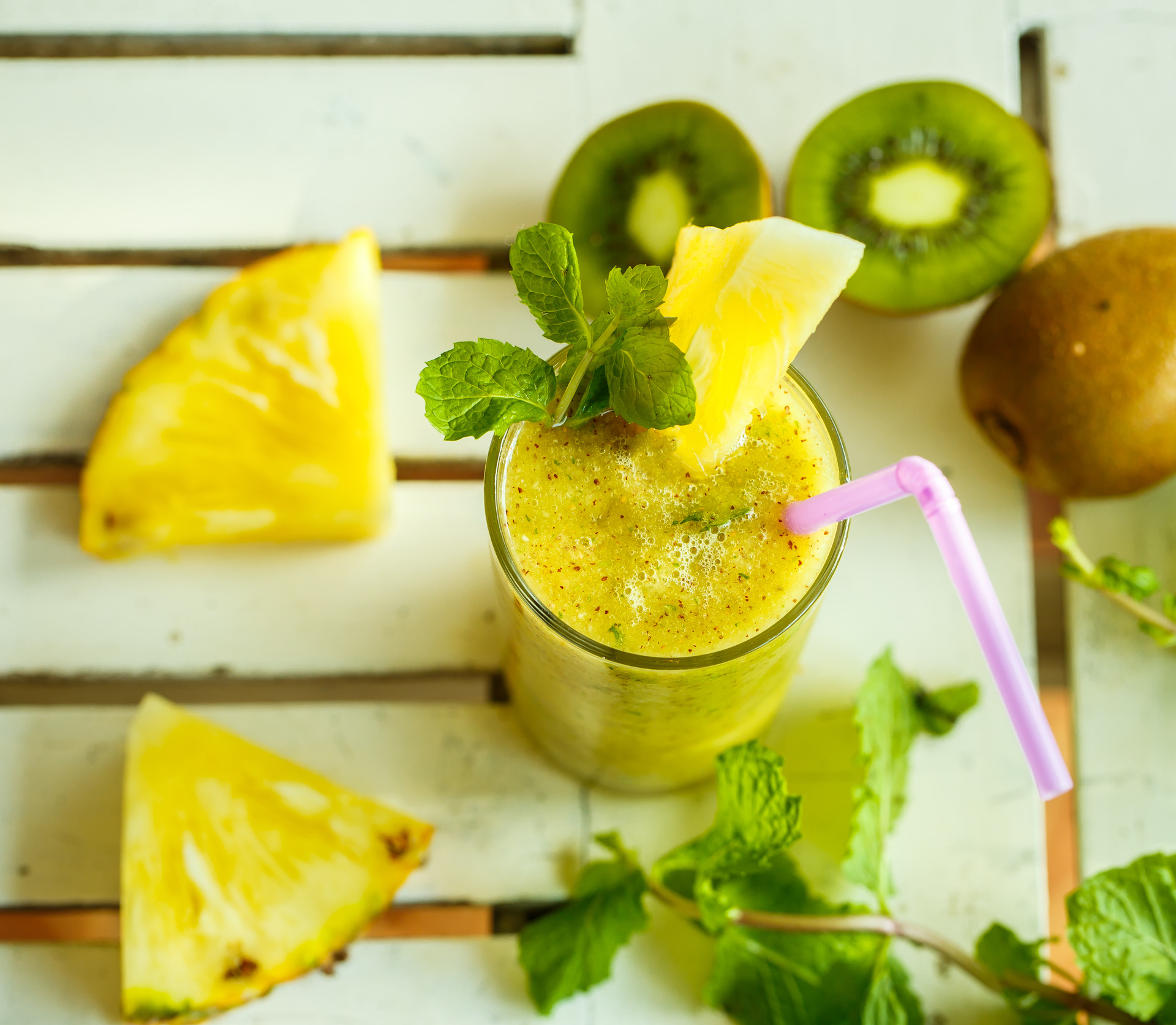 Pineapple Cucumber Ginger Lemon Smoothie For Weight Loss