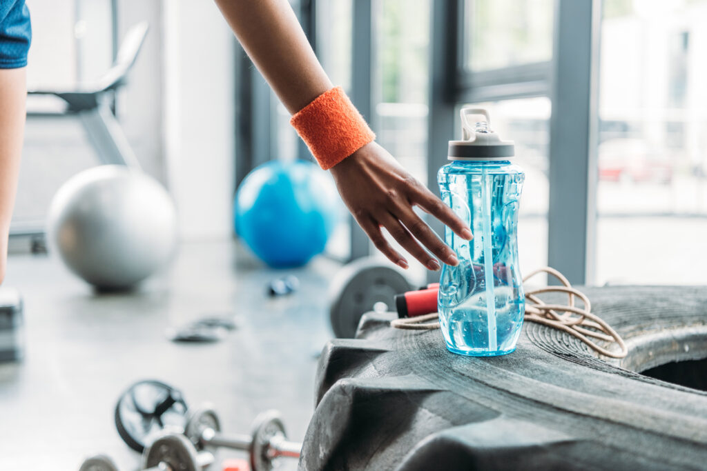 5 Best Gym Water Bottles- Workout, Yoga, Hiking, Cycling